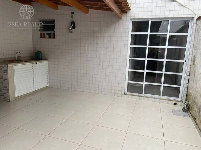 #214 - Casa para Venda em Praia Grande - SP