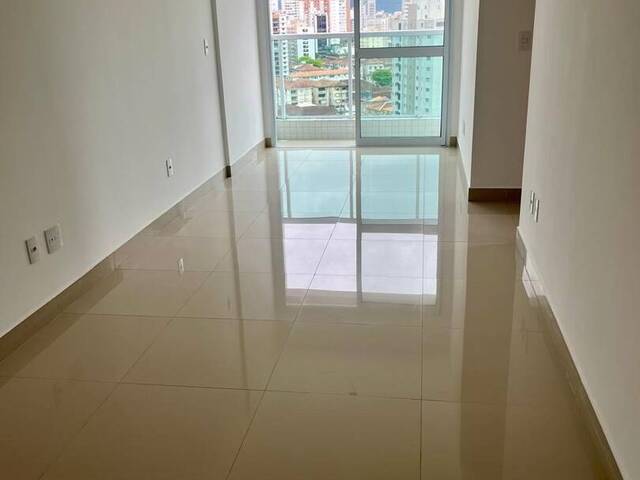 #215 - Apartamento para Venda em Santos - SP