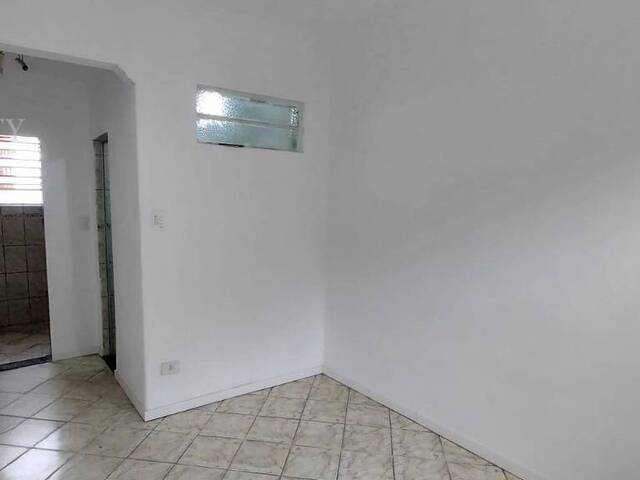 #234 - Kitnet para Venda em São Vicente - SP