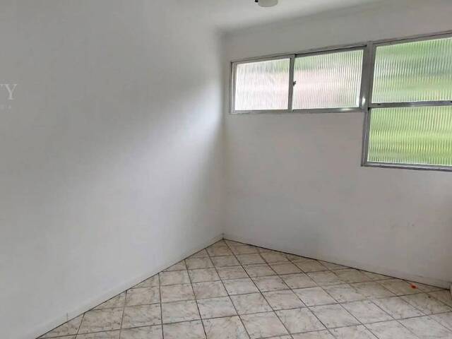 #234 - Kitnet para Venda em São Vicente - SP