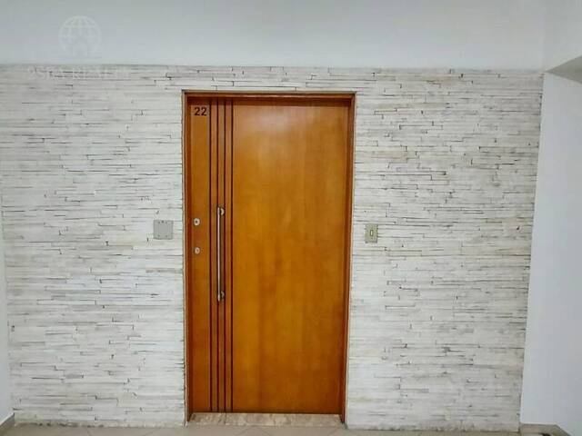 #242 - Sala para Locação em Santos - SP