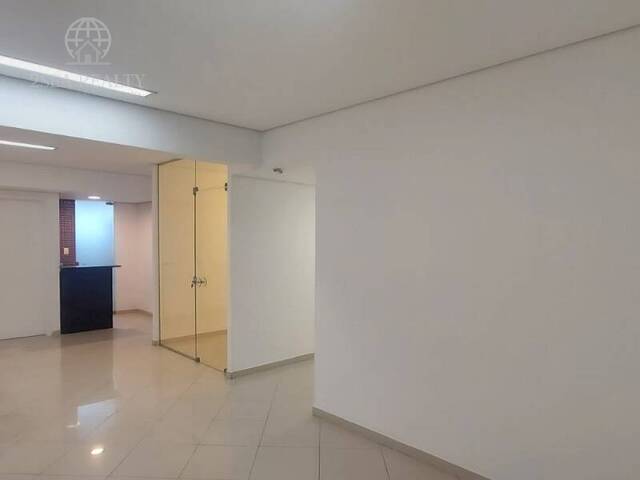 #243 - Sala para Locação em Santos - SP
