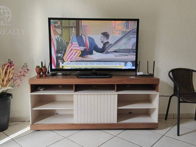 #251 - Apartamento para Venda em São Vicente - SP