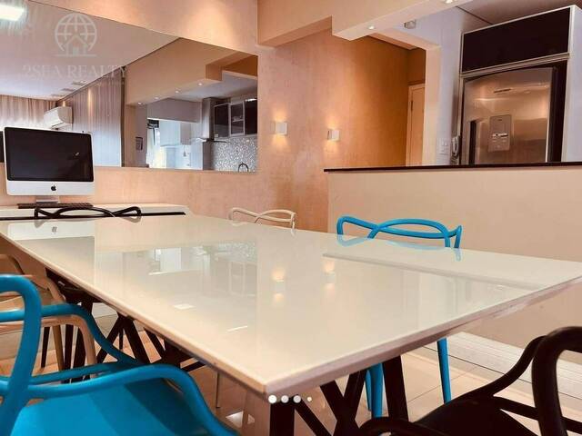 Apartamento para Venda em Santos - 2