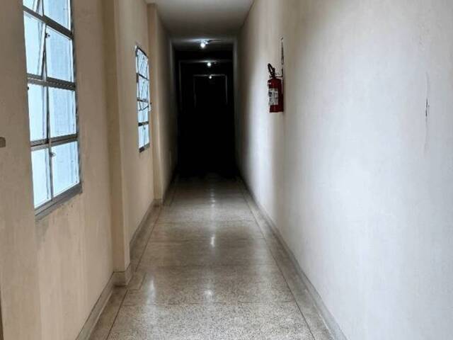 #345 - Apartamento para Venda em São Vicente - SP