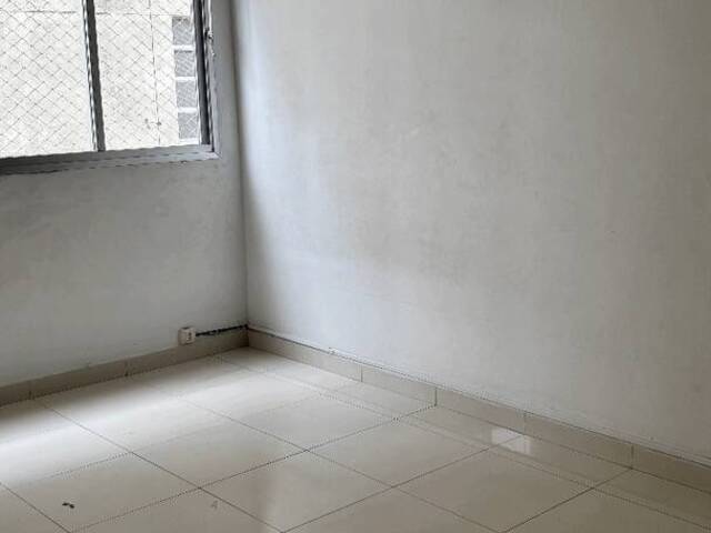 #345 - Apartamento para Venda em São Vicente - SP