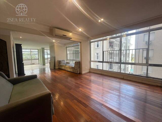 Apartamento para Venda em Santos - 4