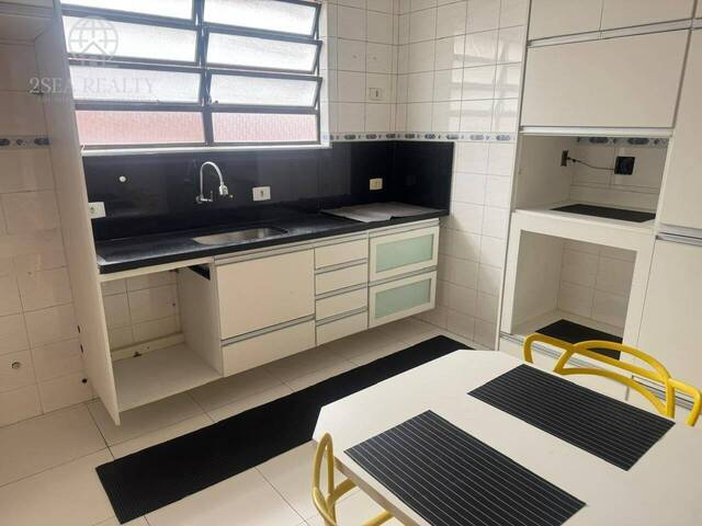 #374 - Apartamento para Venda em Santos - SP
