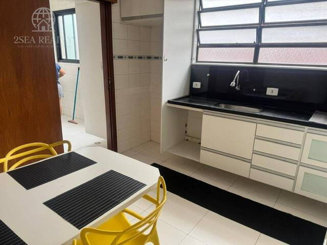 #374 - Apartamento para Venda em Santos - SP