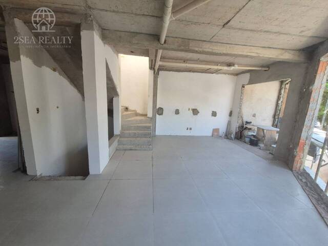 #396 - Casa para Venda em Santos - SP