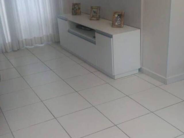 #406 - Apartamento para Venda em Praia Grande - SP