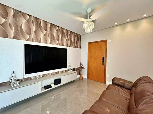 #411 - Apartamento para Venda em Santos - SP