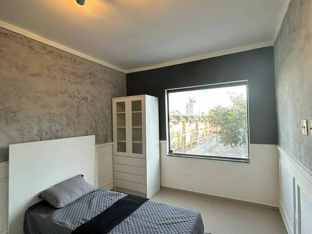 #412 - Casa para Venda em Santos - SP