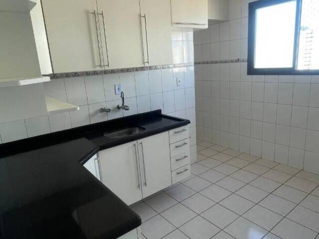 #416 - Apartamento para Venda em Praia Grande - SP