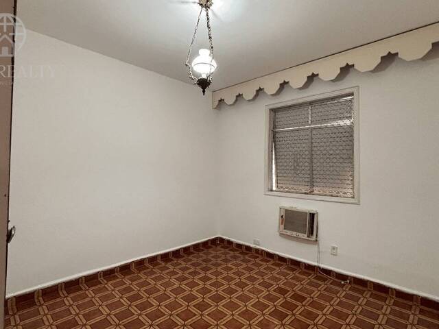 #460 - Apartamento para Locação em Santos - SP