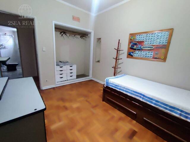#488 - Apartamento para Locação em Santos - SP
