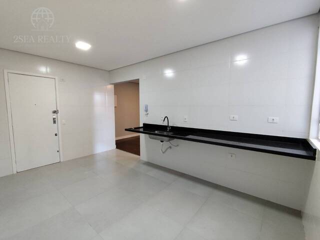 Apartamento para Venda em Santos - 4