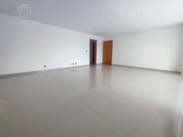 Apartamento para Venda em Santos - 5