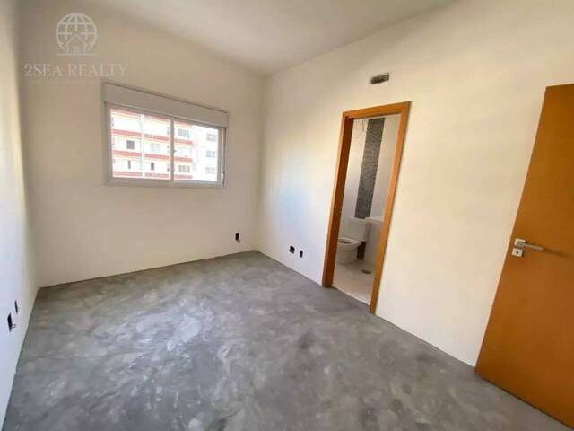Apartamento para Venda em Santos - 4