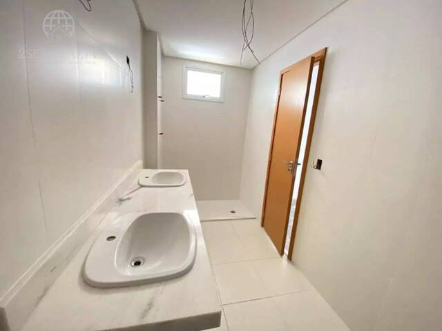 Apartamento para Venda em Santos - 3