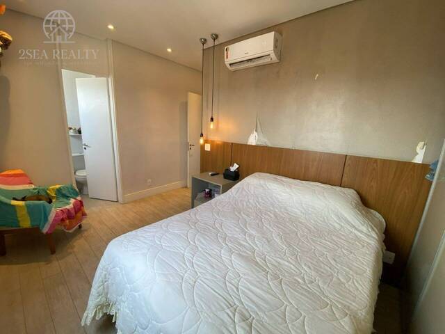 #519 - Apartamento para Venda em Santos - SP