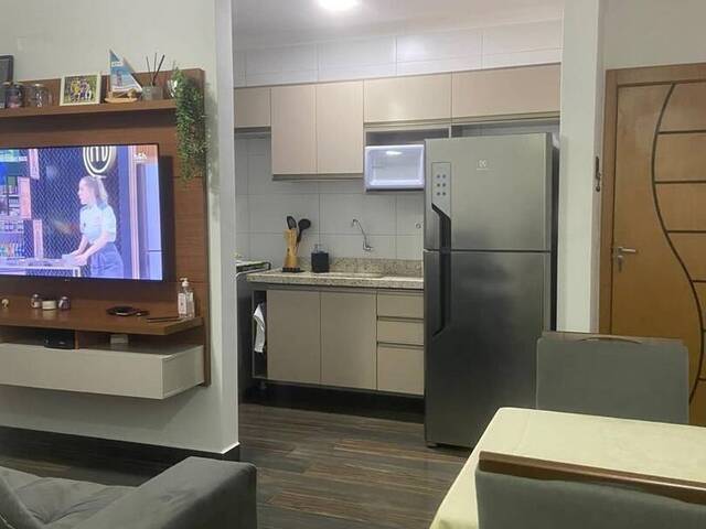 #523 - Apartamento para Venda em Praia Grande - SP