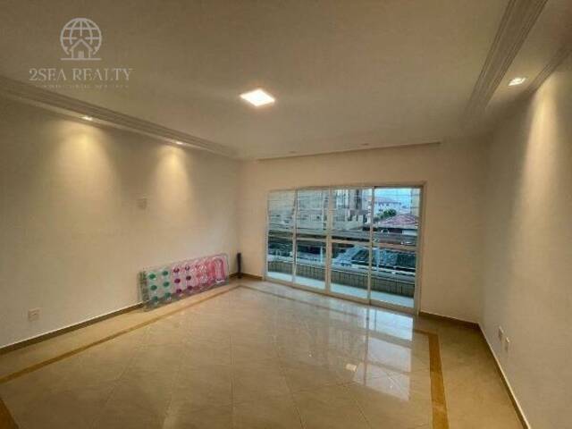 #527 - Casa para Venda em Santos - SP