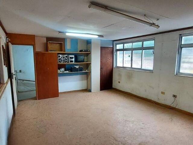 #547 - Galpão para Locação em Santos - SP