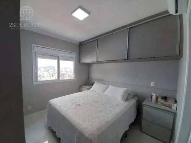 Apartamento para Venda em Santos - 4
