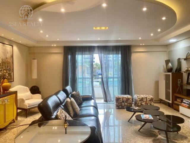 #557 - Casa para Venda em Santos - SP