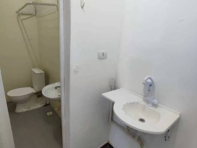 #558 - Sala para Locação em Santos - SP