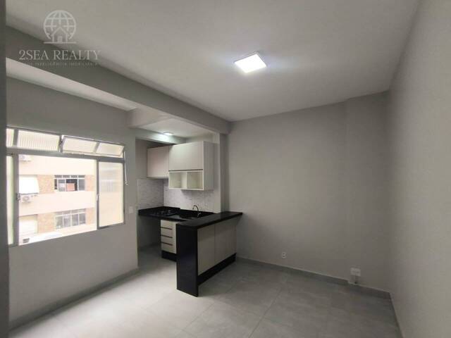 Apartamento para Venda em Santos - 4