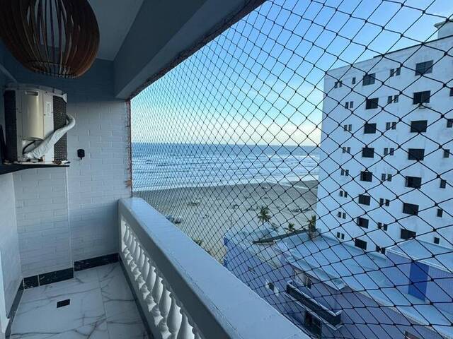 Venda em Vila Tupi - Praia Grande