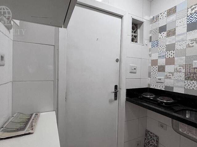 Apartamento para Venda em Santos - 2