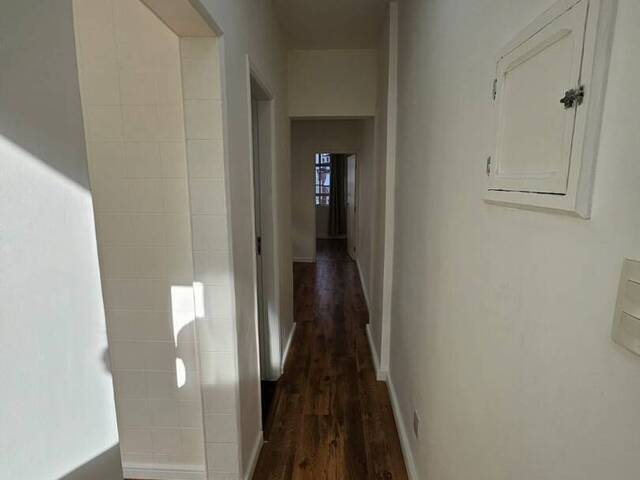 Apartamento para Venda em Santos - 2