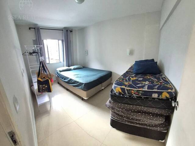 #635 - Apartamento para Venda em Praia Grande - SP