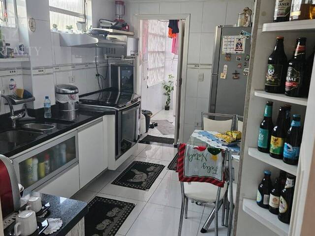 #642 - Apartamento para Venda em São Vicente - SP