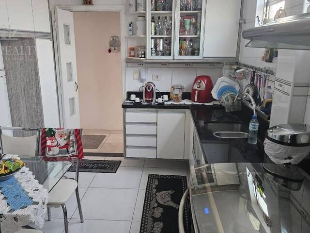 #642 - Apartamento para Venda em São Vicente - SP