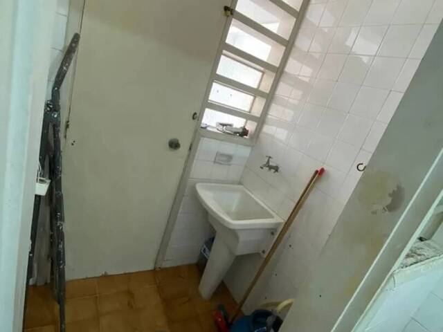Apartamento para Venda em Guarujá - 4