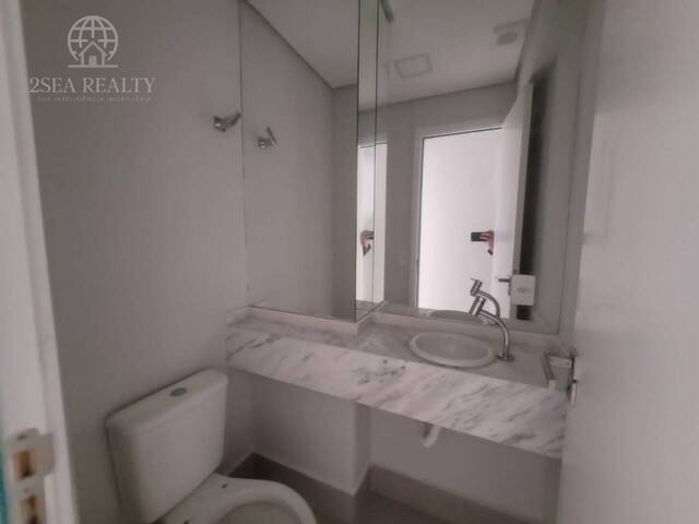 #668 - Apartamento para Venda em Santos - SP