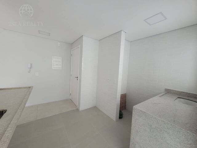 Apartamento para Venda em Santos - 4