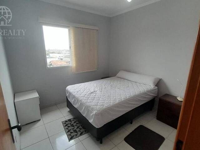 #676 - Apartamento para Venda em Praia Grande - SP