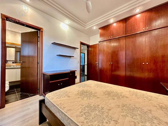 #685 - Apartamento para Venda em Santos - SP