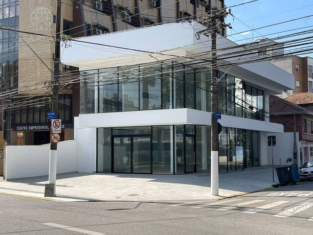 #686 - Loja para Locação em Santos - SP