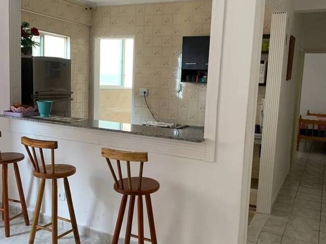 #689 - Apartamento para Venda em Praia Grande - SP