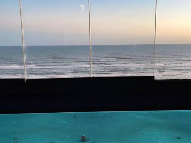 #692 - Apartamento para Venda em Praia Grande - SP