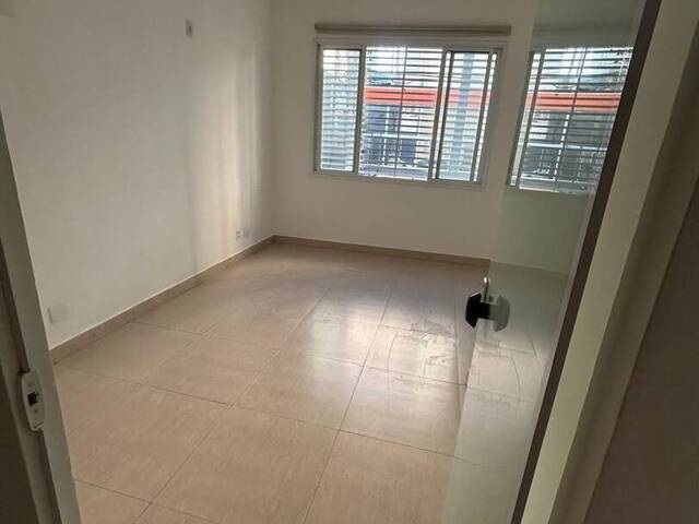 #700 - Casa para Venda em  - 