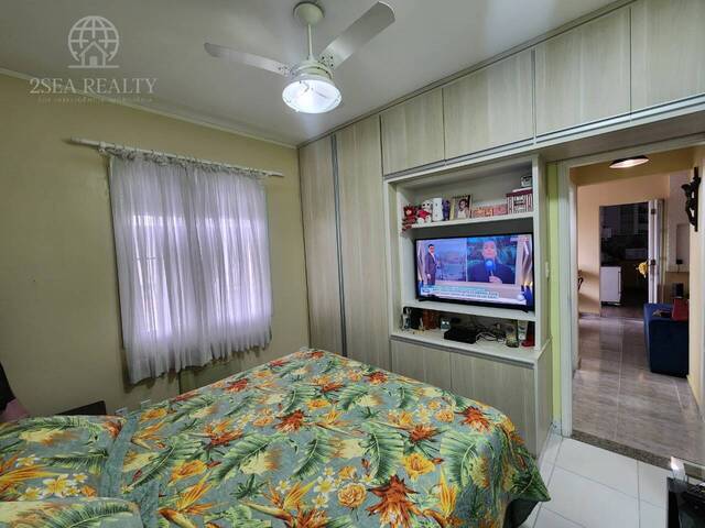 Apartamento para Venda em Santos - 4