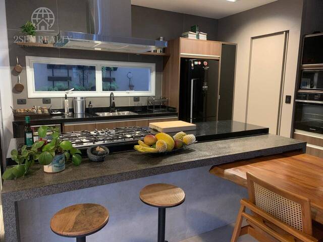 #712 - Casa em condomínio para Venda em  - 