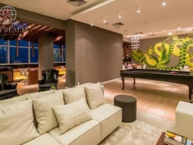 #714 - Apartamento para Venda em Santos - SP